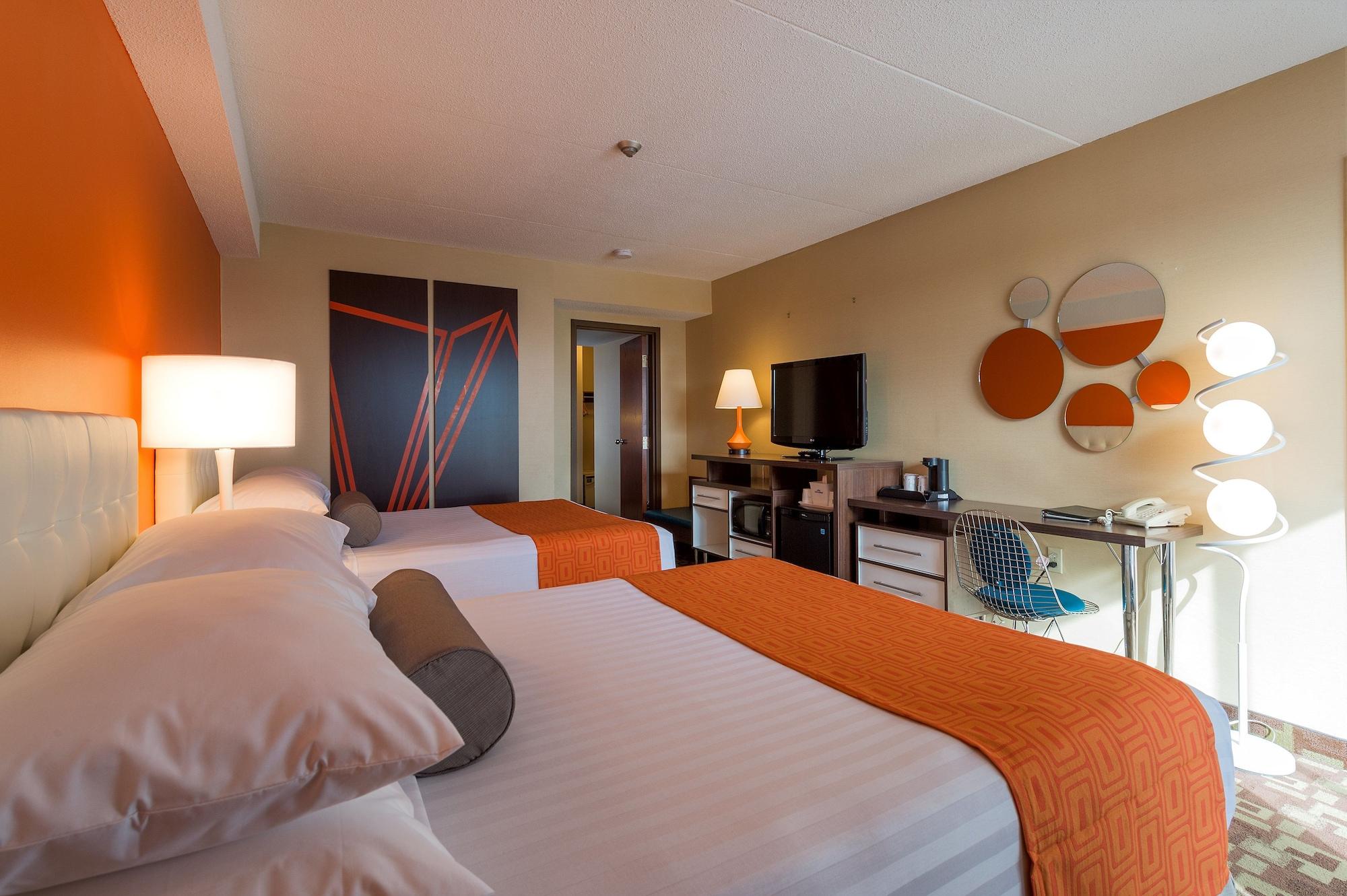 Howard Johnson Plaza By Wyndham By The Falls Niagara Falls Eksteriør billede