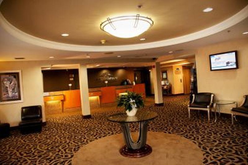 Howard Johnson Plaza By Wyndham By The Falls Niagara Falls Eksteriør billede