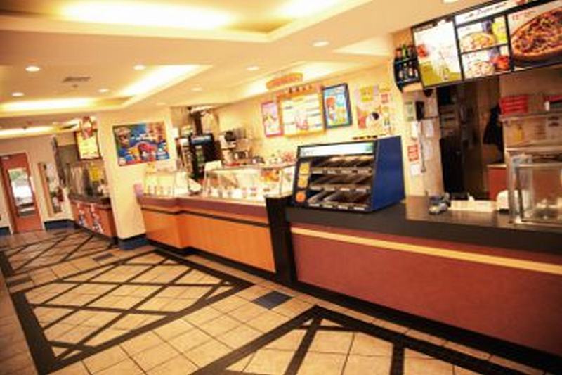 Howard Johnson Plaza By Wyndham By The Falls Niagara Falls Eksteriør billede